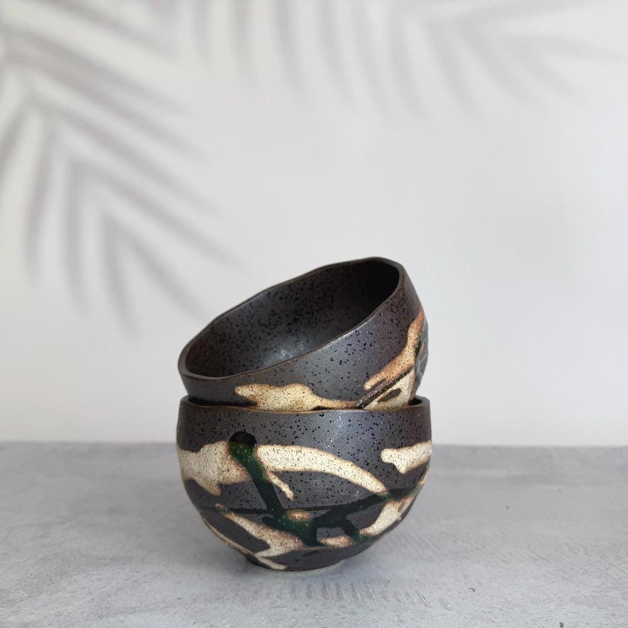 Minoyaki Kairagi Oribe Round Bowl | Japanese Matcha Chawan | Made in Japan