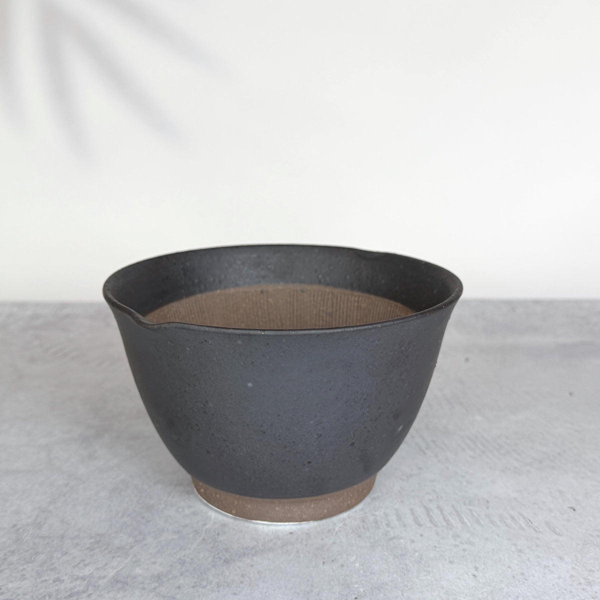 Japanese Suribachi Mortar Bowl | Mino Ware Ceramic Grinding Bowl | Made in Japan | Traditional Japanese Kitchen Tool