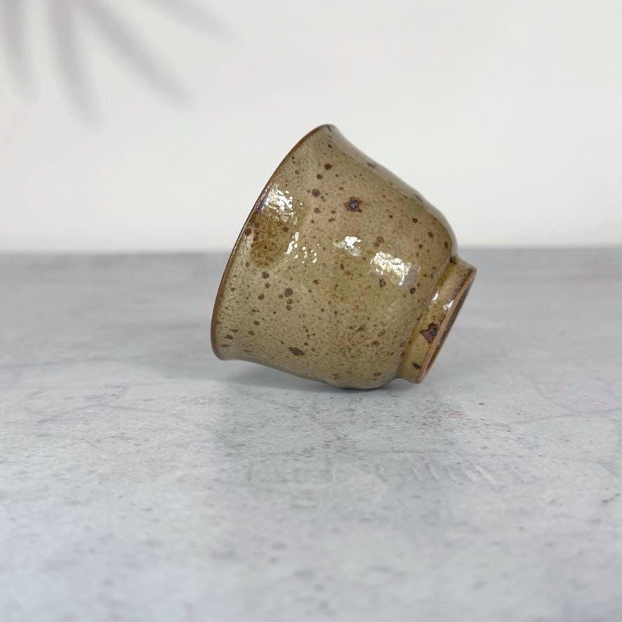 Minoyaki Nagareun Kairagi Sencha Cup | Japanese Yunomi Tea Cup | Mino Ware Pottery | Made in Japan