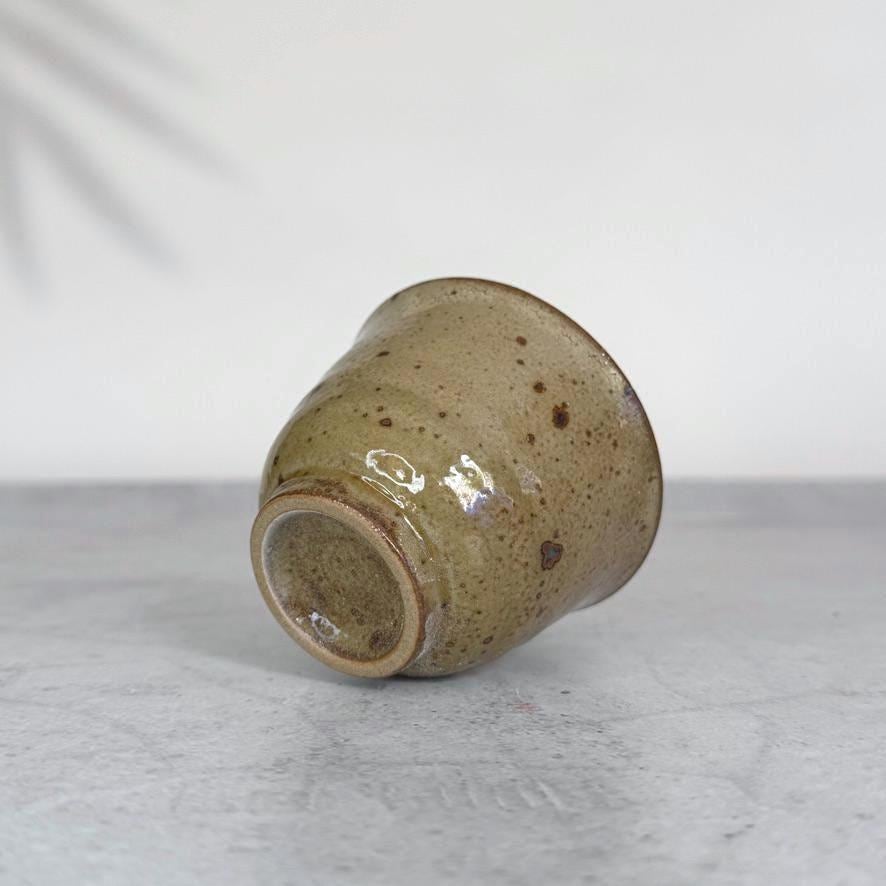 Minoyaki Nagareun Kairagi Sencha Cup | Japanese Yunomi Tea Cup | Mino Ware Pottery | Made in Japan