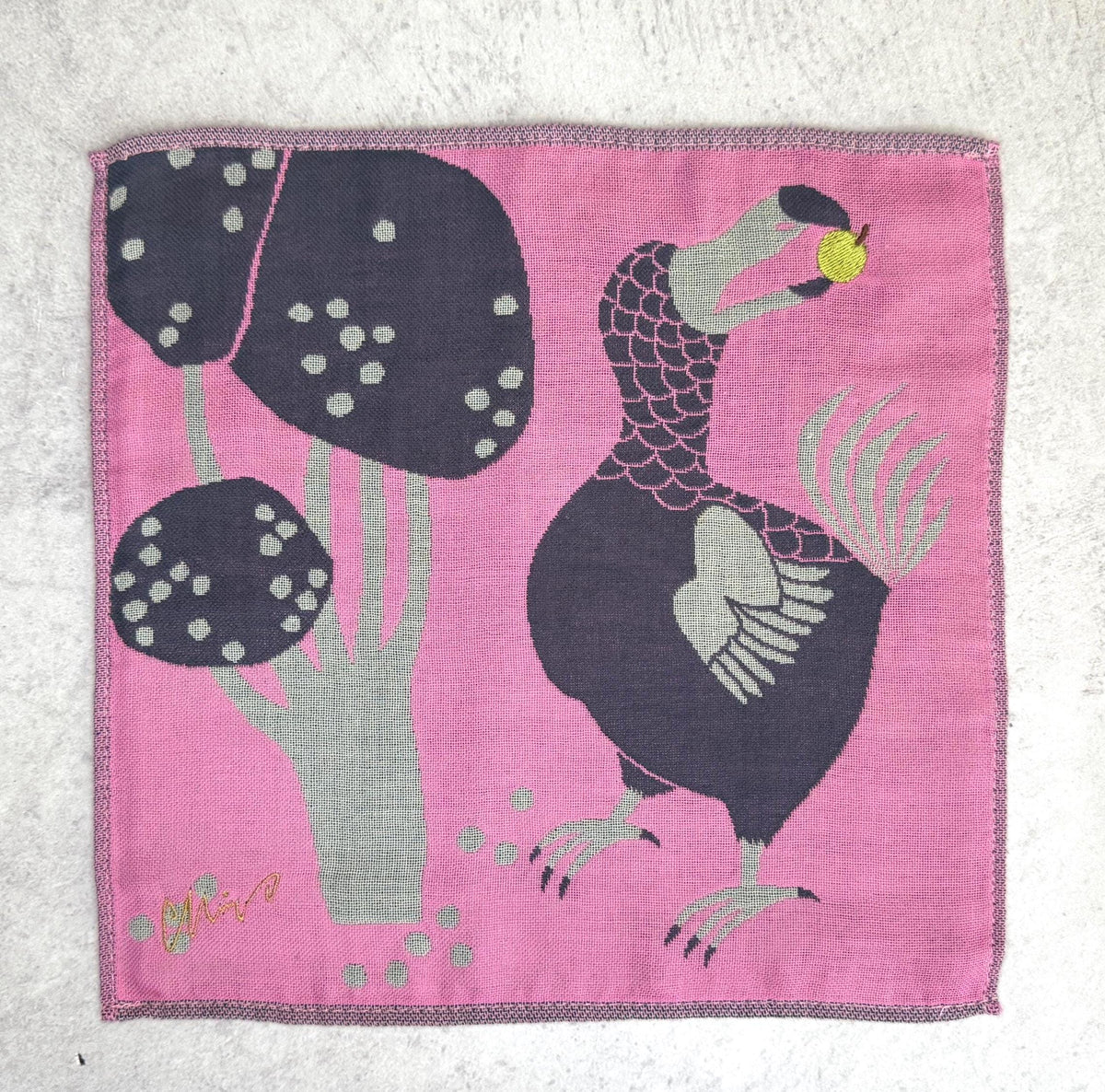 moritaMiW Gauze Handkerchief 25cm | Japanese Pocket Square | 3-Ply Gauze | Soft Lightweight Cotton